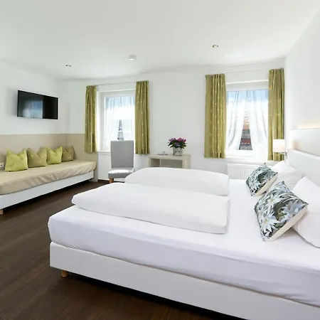 Hotel Bayerischer Hof-3